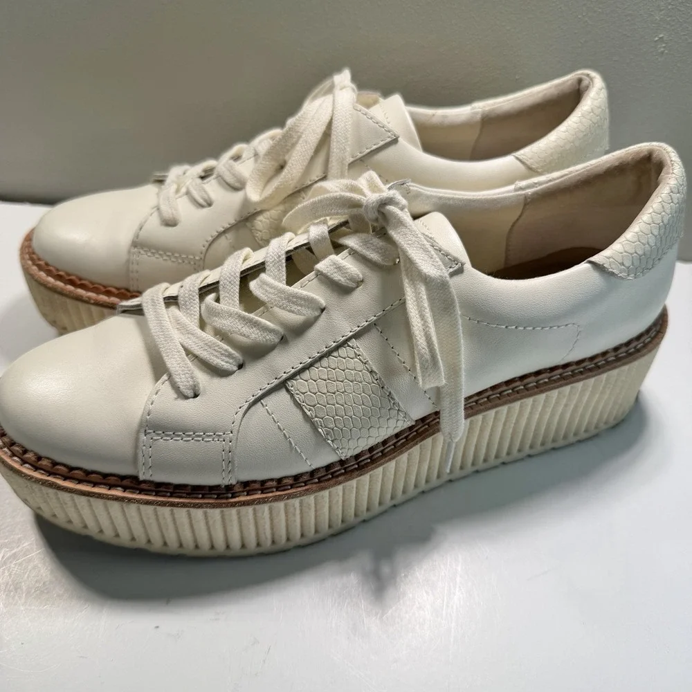 Dolce Vita Women's‎ Platform Sneaker 8.5 Ivory Lace Up Classic Preppy